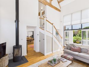 Lounge 1- click for photo gallery